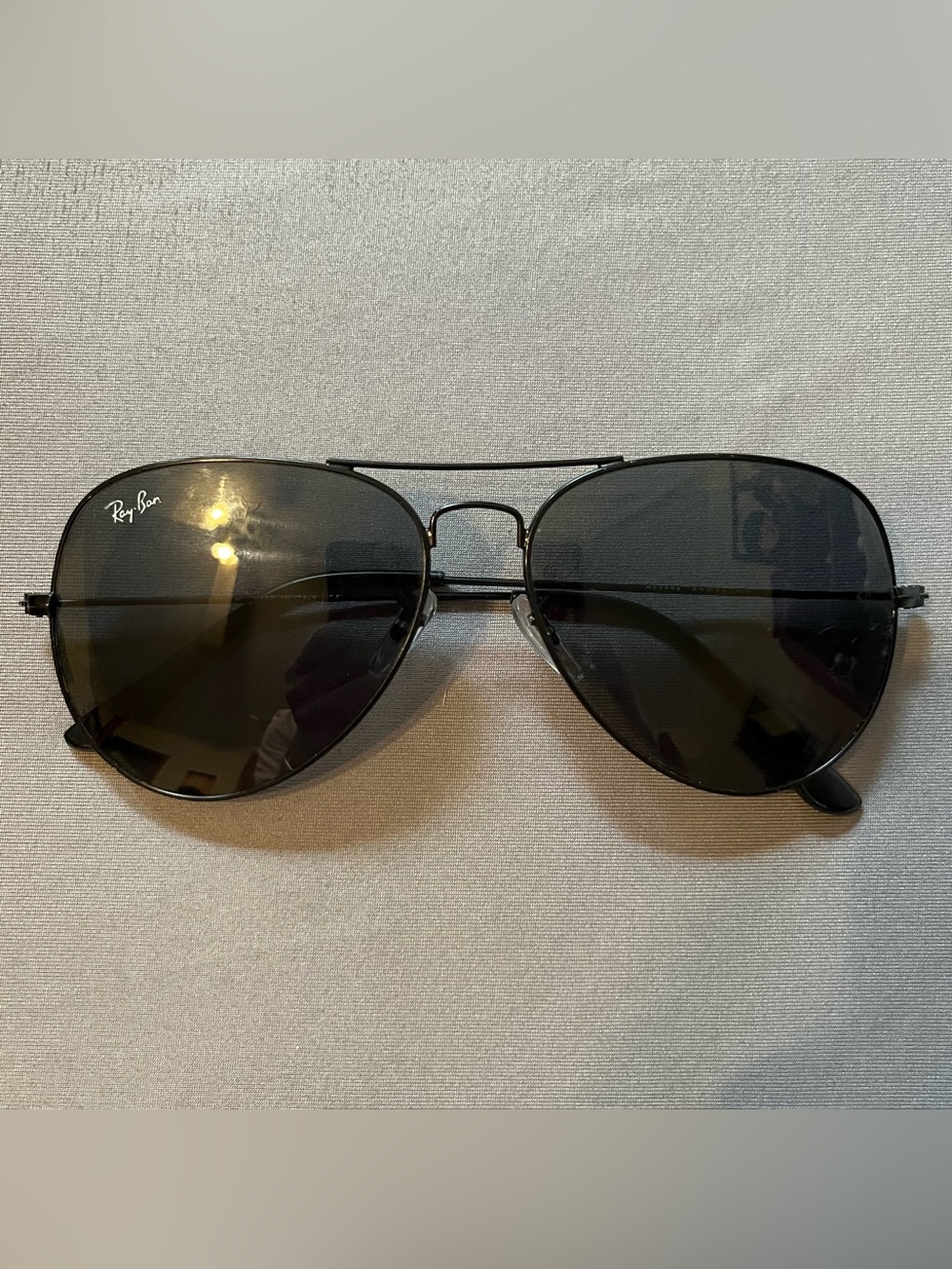 Black Ray-Ban Aviator Sunglasses